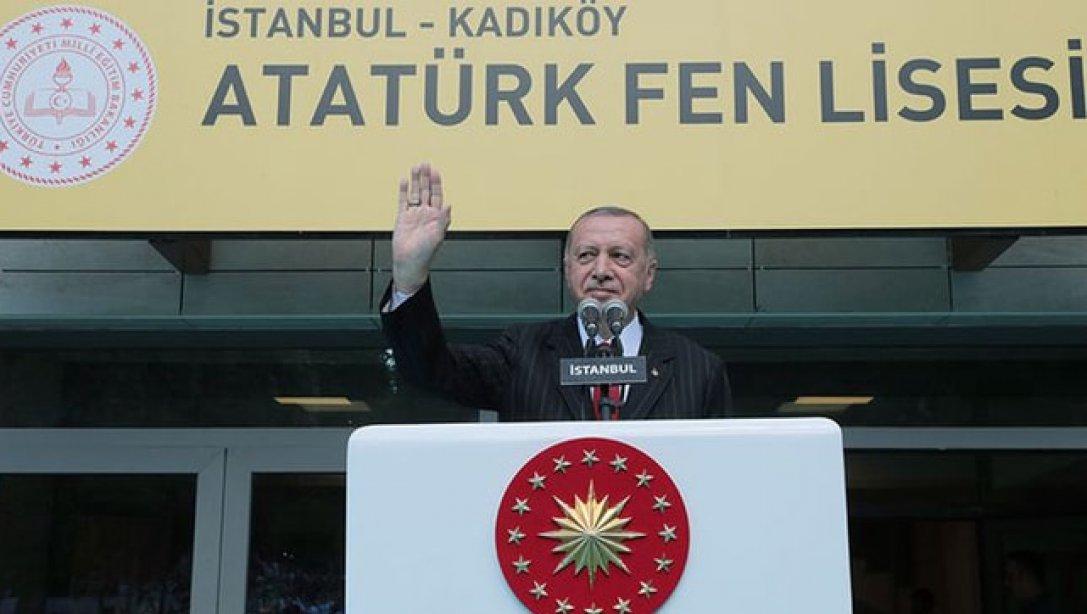 Cumhurbaşkanımız Sayın Recep Tayyip Erdoğan, 2019-2020 Eğitim Öğretim Yılının Açılışını Kadıköy Atatürk Fen Lisesi'nde Yaptı.