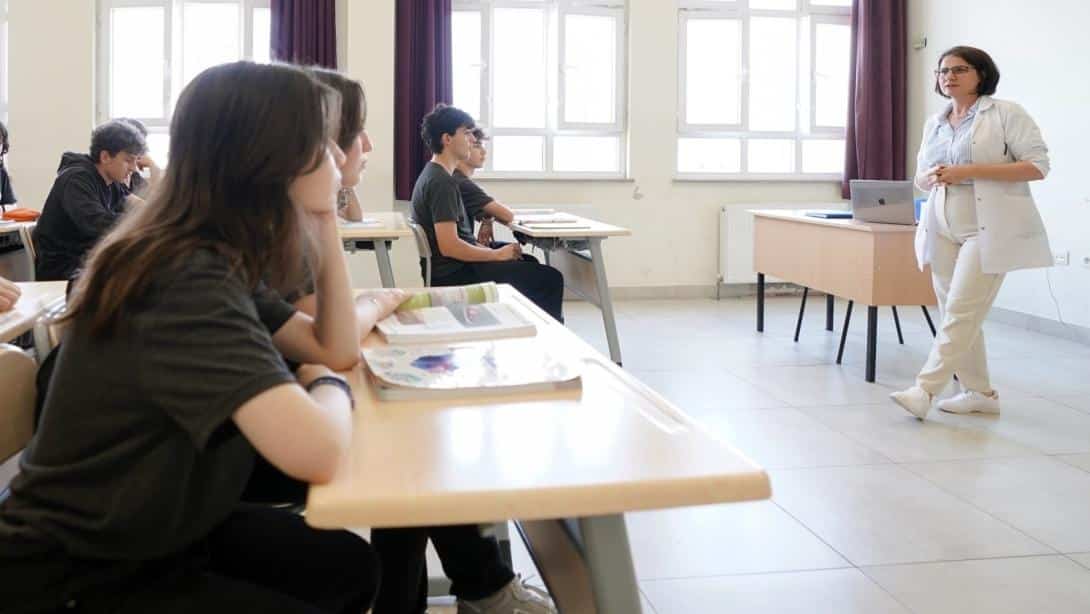 LİSE SON SINIF ÖĞRENCİLERİNE