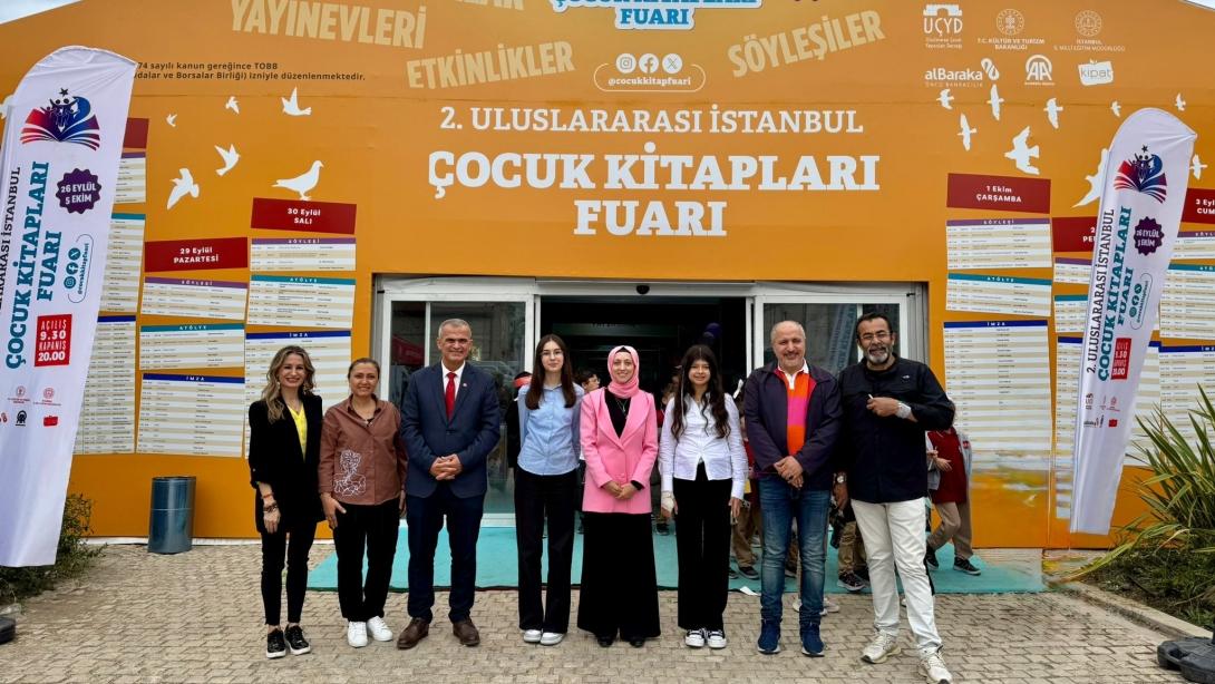  ÖĞRENCİ VE ÖĞRETMEN YAZARLARIMIZ 2. ULUSLARARASI İSTANBUL ÇOCUK KİTAPLARI FUARI'NDA YER ALDI